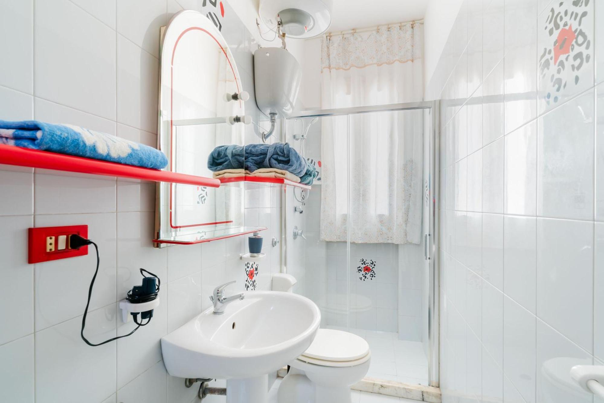 Intera Casa Ad Uso Esclusivo Con 3 Camere 2 Bagni Giardino Wifi Parcheggio Lavatrice Microonde Barbecue Macchina Caffe Tuglie Εξωτερικό φωτογραφία