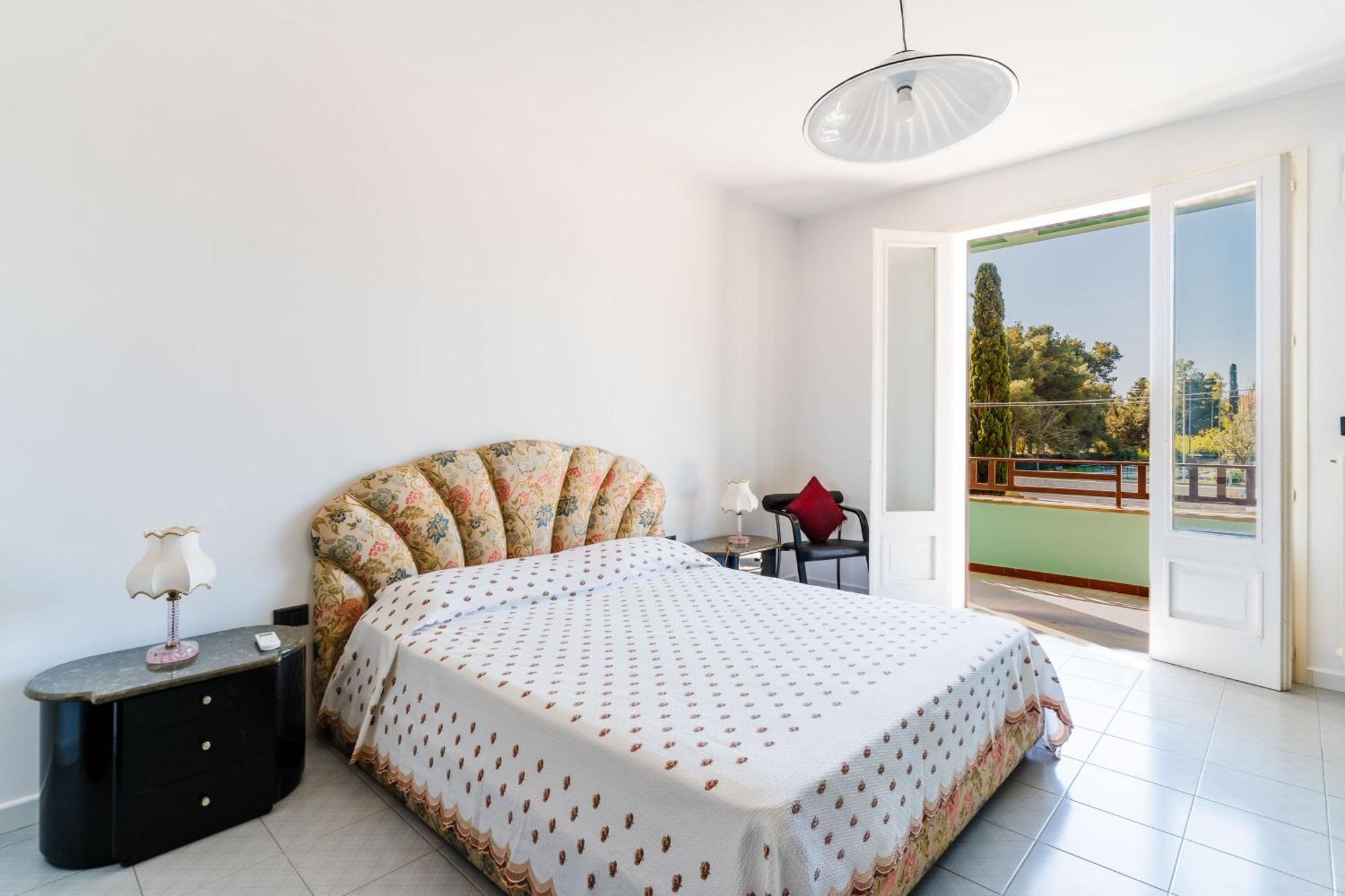 Intera Casa Ad Uso Esclusivo Con 3 Camere 2 Bagni Giardino Wifi Parcheggio Lavatrice Microonde Barbecue Macchina Caffe Tuglie Εξωτερικό φωτογραφία