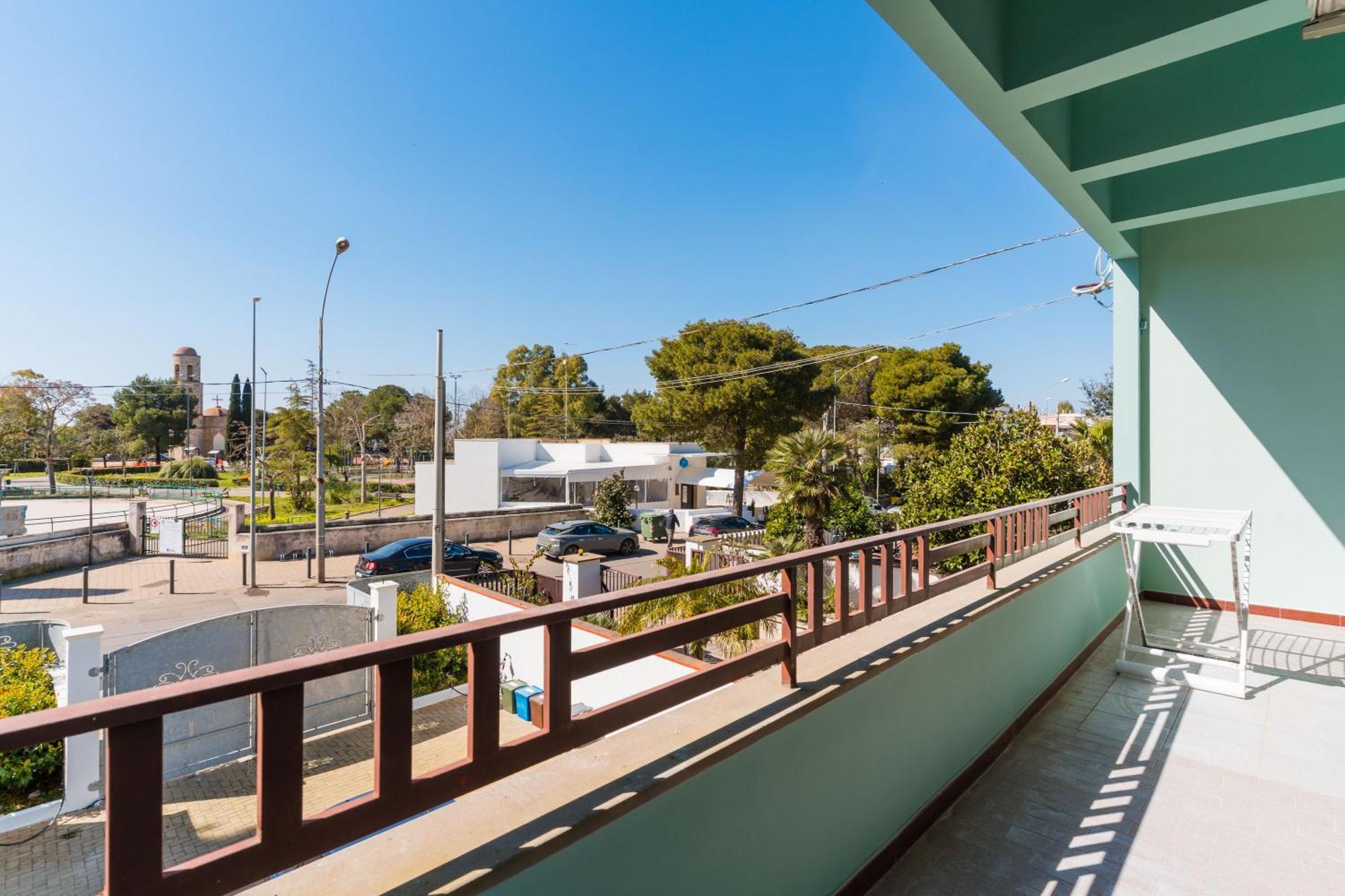 Intera Casa Ad Uso Esclusivo Con 3 Camere 2 Bagni Giardino Wifi Parcheggio Lavatrice Microonde Barbecue Macchina Caffe Tuglie Εξωτερικό φωτογραφία